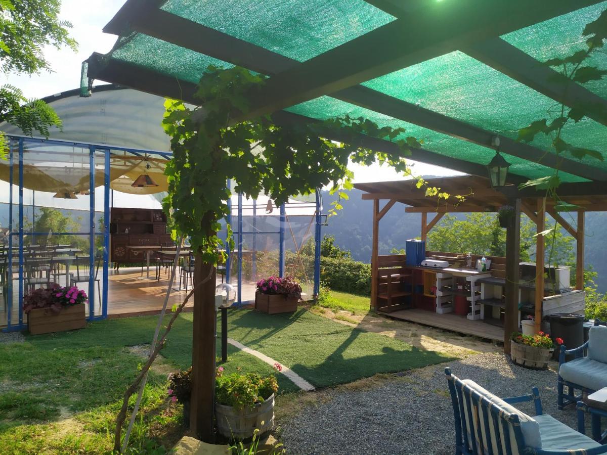 Yurte In Langa Hotel Bosia Екстериор снимка